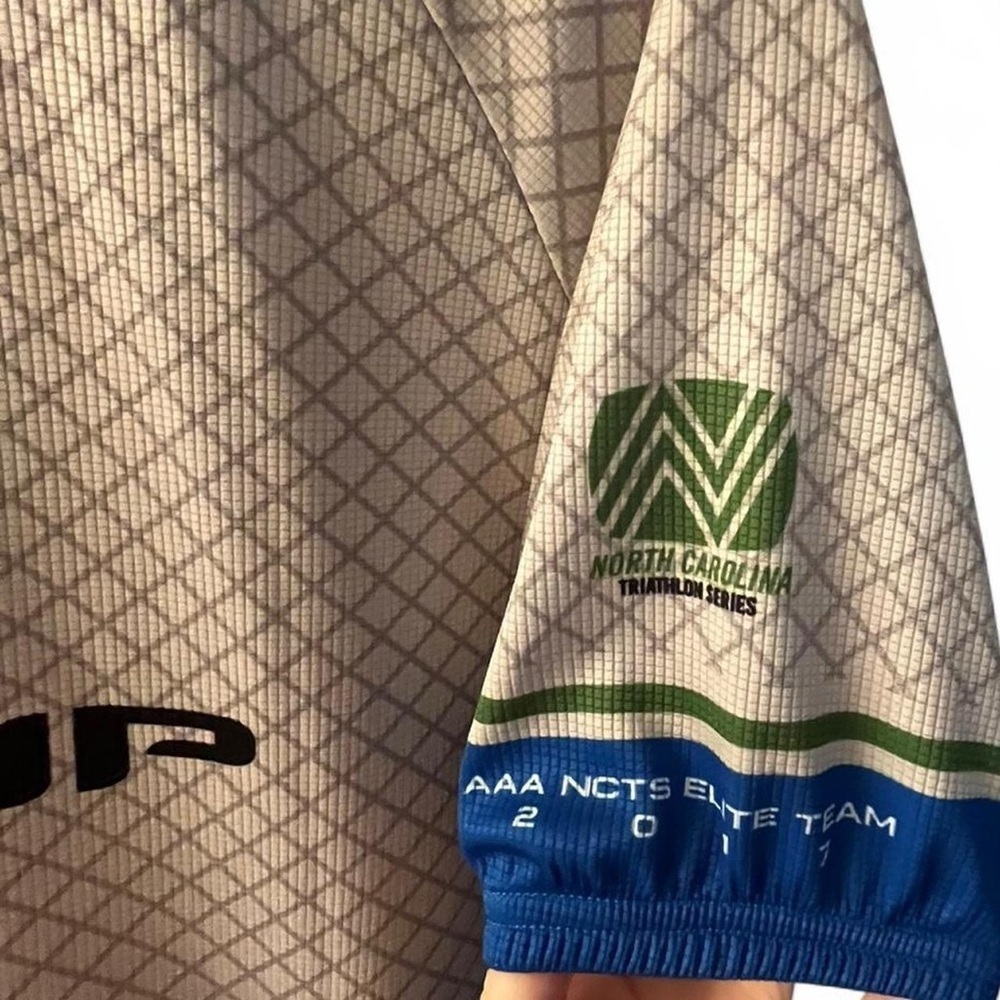 Ascend Blue and Gray Men's Cycling Jersey - Picture 4 of 6